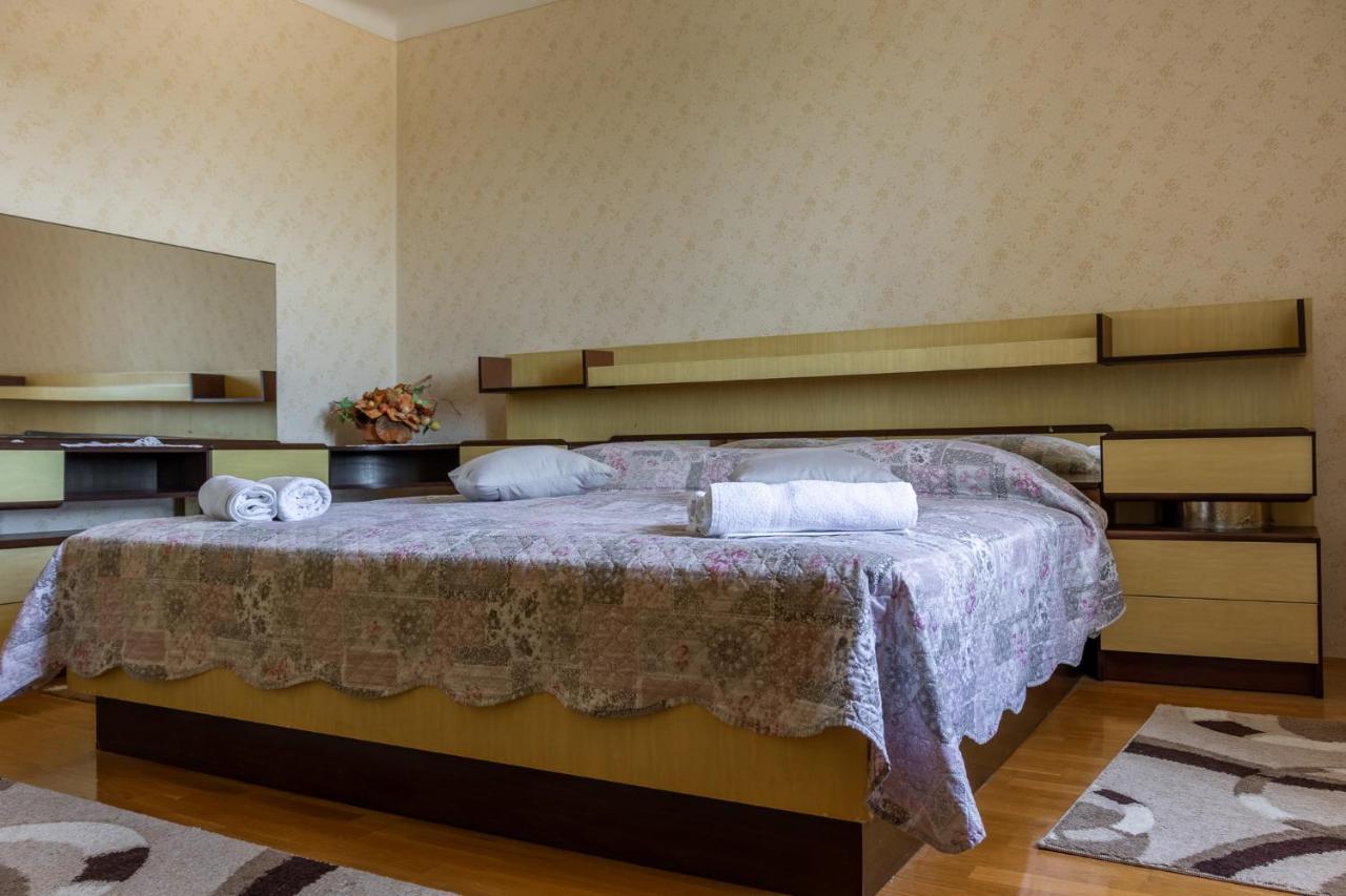 Apartman Danijela Zagorje エクステリア 写真