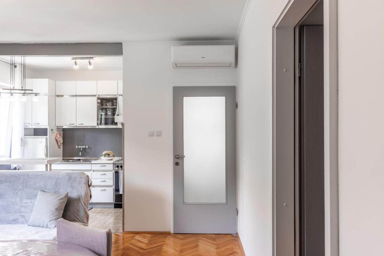 Apartman Danijela Zagorje エクステリア 写真