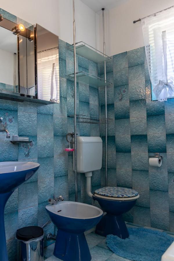 Apartman Danijela Zagorje エクステリア 写真